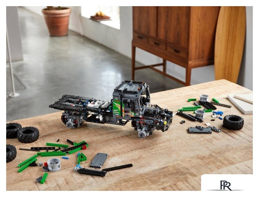 Конструктор LEGO Technic 42129 Полноприводный грузовик Mercedes-Benz Zetros - Изображение №23 — Интернет-магазин ПроЗаказ
