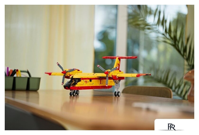 Конструктор LEGO Technic 42152 Пожарный самолет - Изображение №11 — Интернет-магазин ПроЗаказ