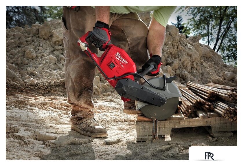 Бензорез Milwaukee М18 FCOS230-121 4933499175 (с 1-им АКБ) - Изображение №8 — Интернет-магазин ПроЗаказ