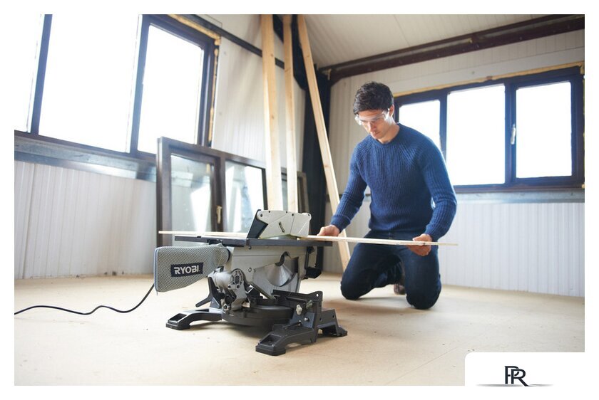 Распиловочный (циркулярный) станок Ryobi RTS1800-G - Изображение №2 — Интернет-магазин ПроЗаказ