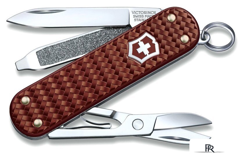 Нож-брелок Victorinox Classic Precious Alox 0.6221.4011G (коричневый) - Изображение №1 — Интернет-магазин ПроЗаказ