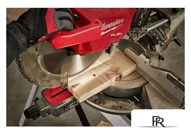Торцовочная пила Milwaukee M18 FMS305-121-II 4933499181 (с 1-им АКБ) - Изображение №10 — Интернет-магазин ПроЗаказ