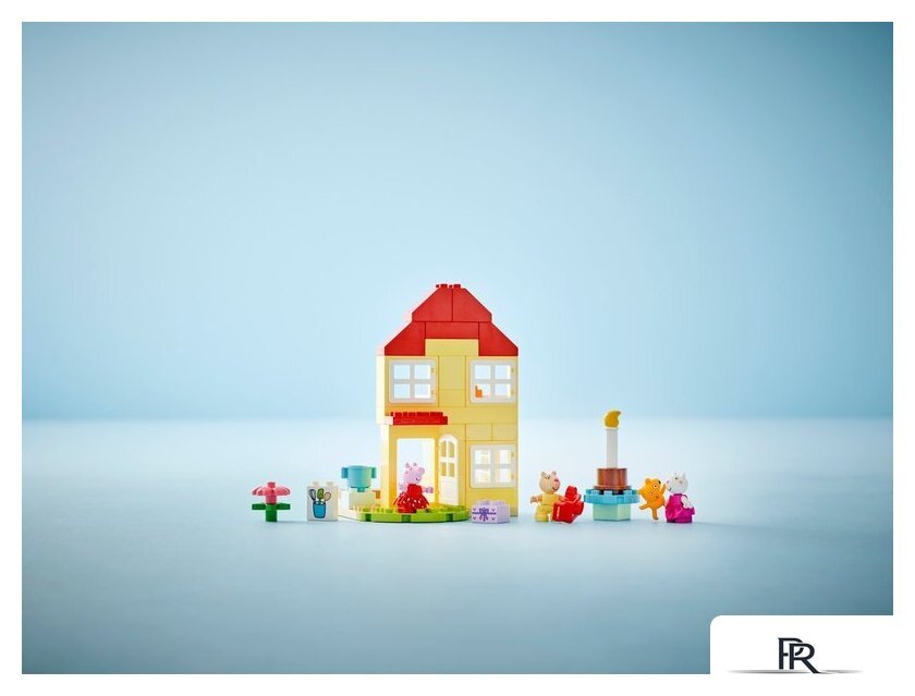 Конструктор LEGO Duplo 10433 День рождения Свинки Пеппы - Изображение №8 — Интернет-магазин ПроЗаказ
