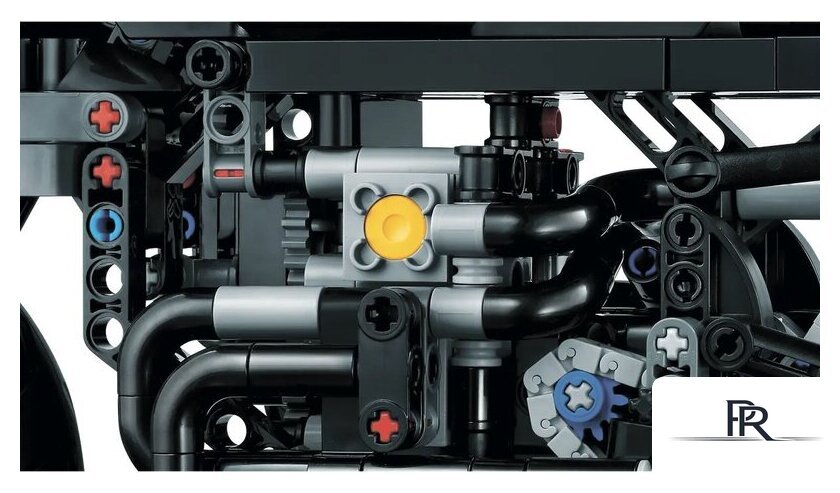 Конструктор LEGO Technic 42155 Бэтмен Бэтцикл - Изображение №2 — Интернет-магазин ПроЗаказ