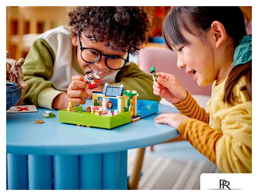 Конструктор LEGO Disney 43220 Приключение Питера Пэна и Венди по сборнику рассказов - Изображение №9 — Интернет-магазин ПроЗаказ