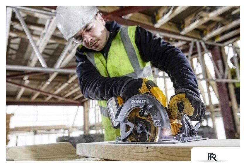 Дисковая (циркулярная) пила DeWalt DCS578N-XJ (без АКБ) - Изображение №5 — Интернет-магазин ПроЗаказ