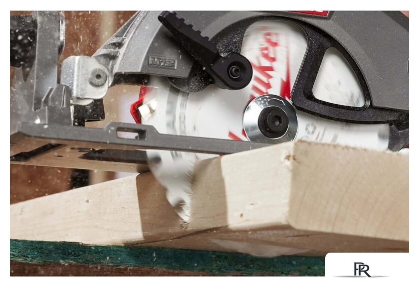 Дисковая (циркулярная) пила Milwaukee M12 FCS442-502X 4933493489 (с 2-мя АКБ, кейс) - Изображение №5 — Интернет-магазин ПроЗаказ