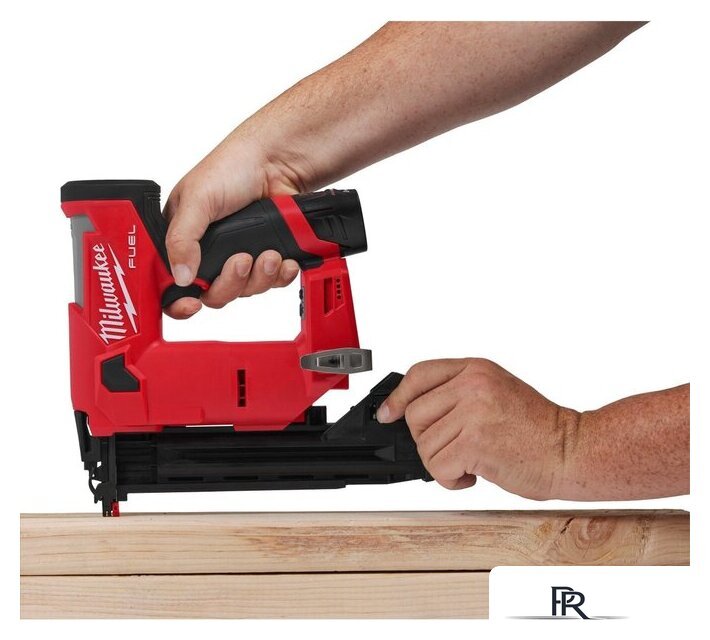 Гвоздезабиватель Milwaukee M12 FCN18GS-0X 4933493355 (с 2-мя АКБ, кейс) - Изображение №11 — Интернет-магазин ПроЗаказ