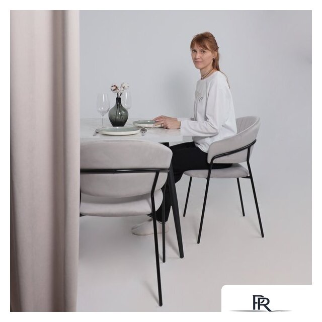 Стул с подлокотниками Алвест AV 433 (светло-серый бархат H-09/черный) - Изображение №2 — Интернет-магазин ПроЗаказ