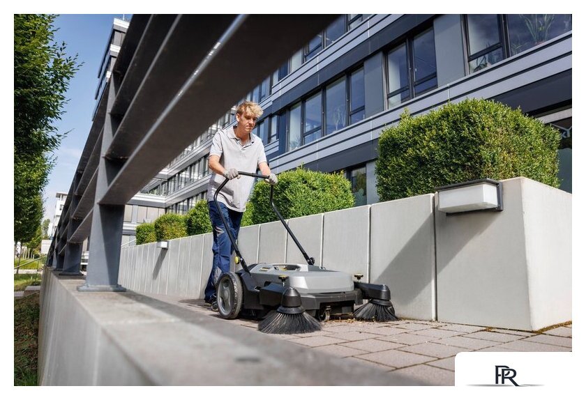 Подметальная машина Karcher KM 70/20 C 2SB Retail 1.517-132.0 - Изображение №2 — Интернет-магазин ПроЗаказ