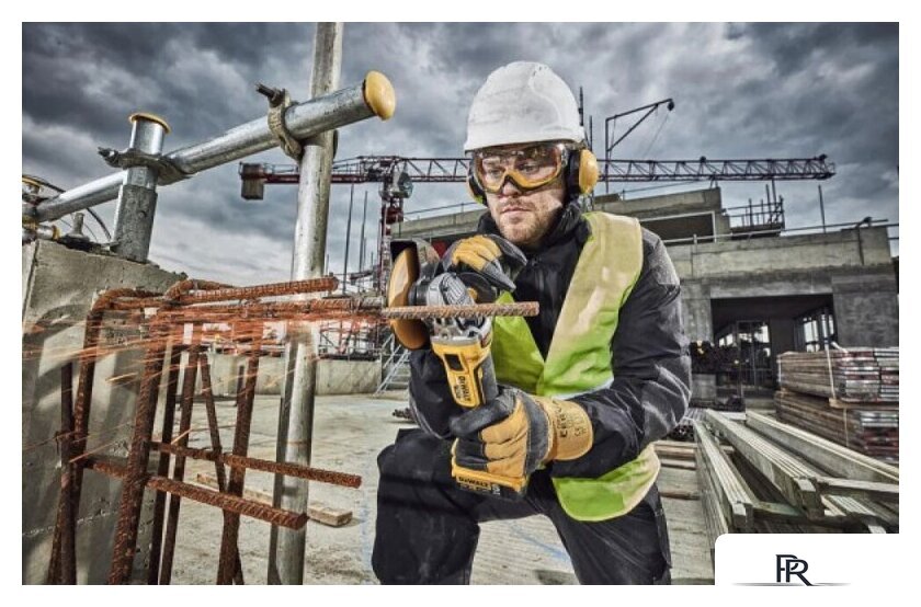 Угловая шлифмашина DeWalt DCG405P3 (с 3-мя АКБ, кейс) - Изображение №6 — Интернет-магазин ПроЗаказ