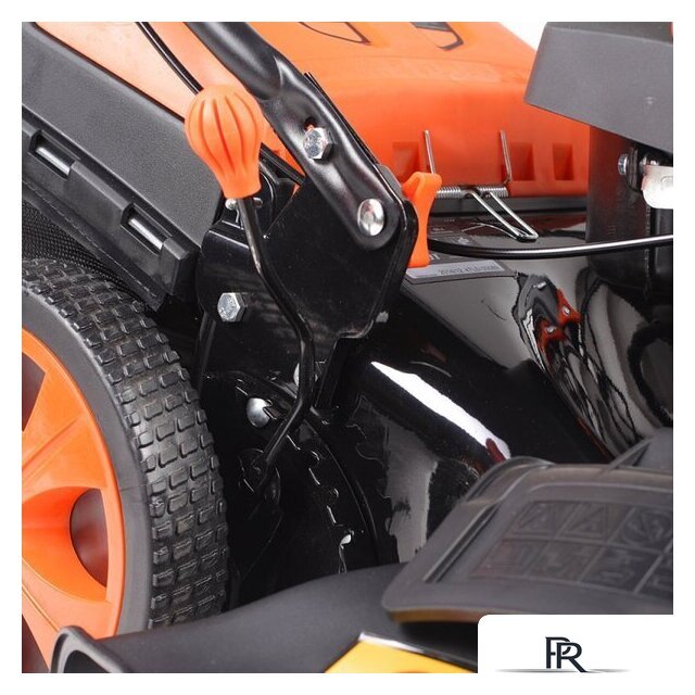 Газонокосилка Patriot PT 47 LS (512109014) - Изображение №11 — Интернет-магазин ПроЗаказ