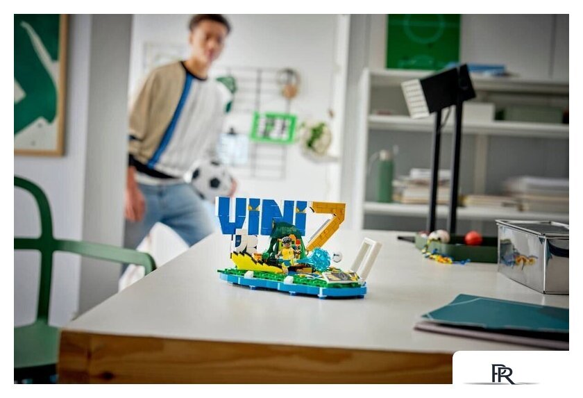 Конструктор LEGO Editions 43027 Винисиус Жуниор – лучшие моменты футбольного матча - Изображение №6 — Интернет-магазин ПроЗаказ