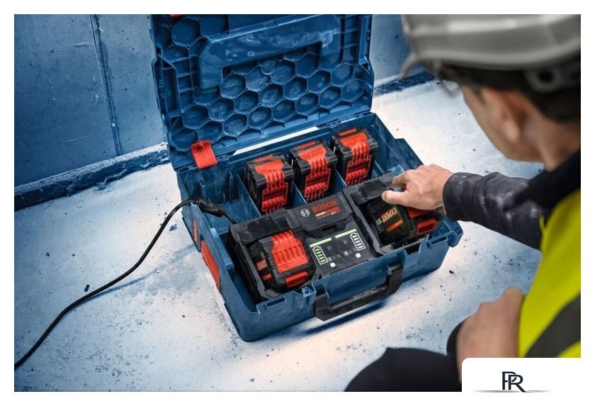 Зарядное устройство Bosch EXAL18V2-320 1600A02YG5 (18В + кейс) - Изображение №4 — Интернет-магазин ПроЗаказ