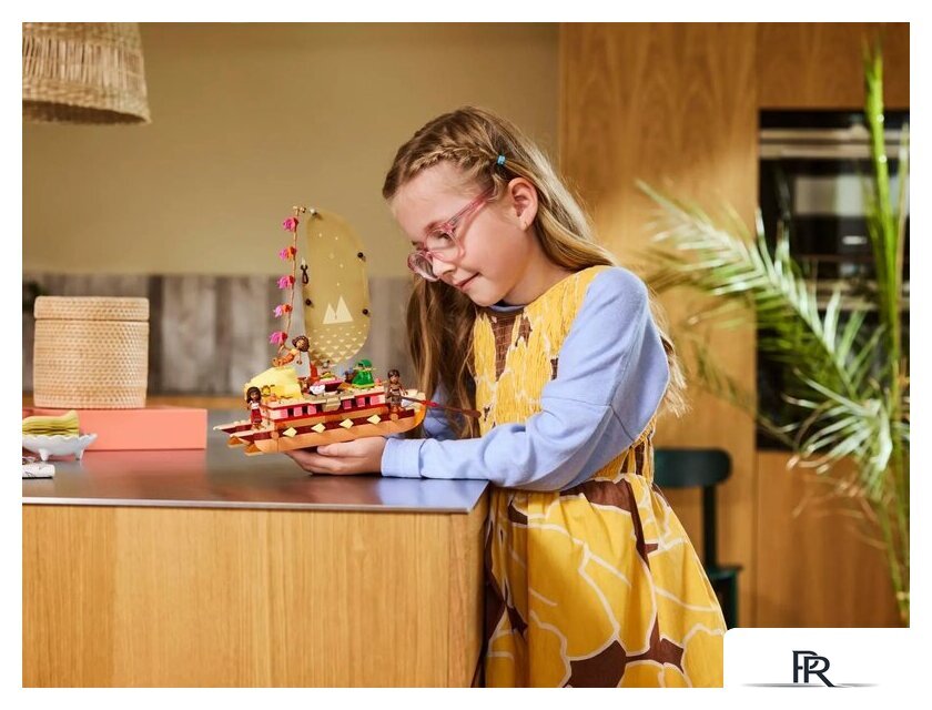Конструктор LEGO Disney Princess 43270 Моана: приключение на каноэ - Изображение №9 — Интернет-магазин ПроЗаказ