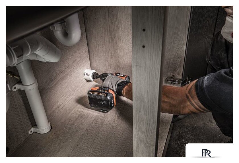 Дрель-шуруповерт AEG Powertools BS 18SBL-202C 4935472277 (с 2-мя АКБ, кейс) - Изображение №7 — Интернет-магазин ПроЗаказ