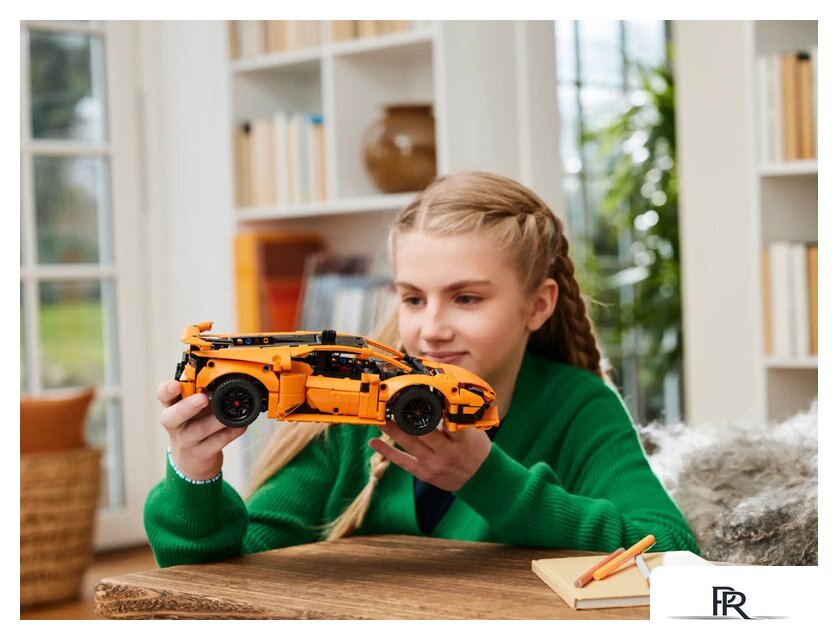 Конструктор LEGO Technic 42196 Lamborghini Huracan Tecnica Orange - Изображение №9 — Интернет-магазин ПроЗаказ