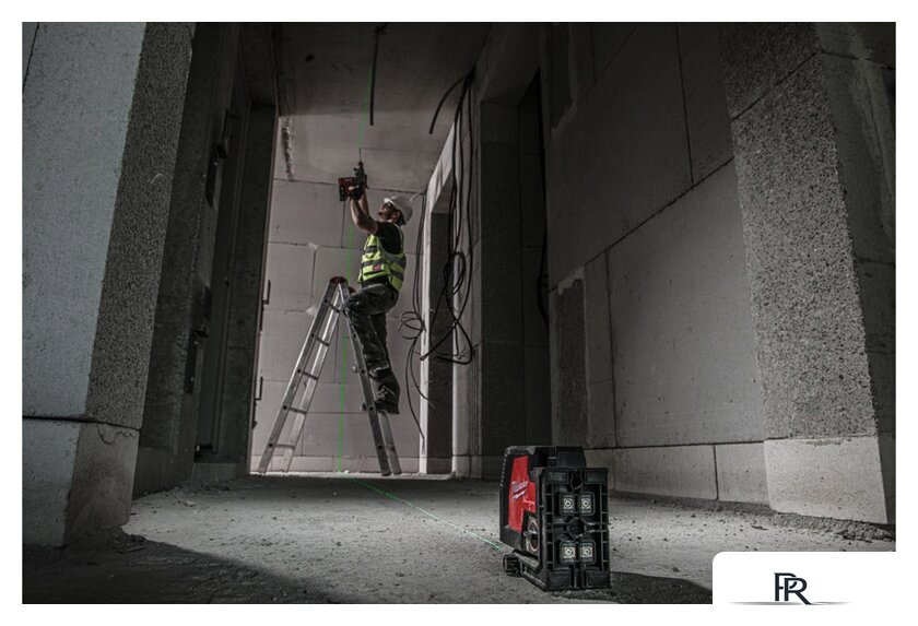 Лазерный нивелир Milwaukee L4 CLLP-301C 4933478099 - Изображение №6 — Интернет-магазин ПроЗаказ