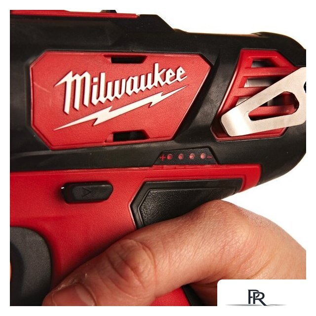Ударная дрель-шуруповерт Milwaukee M12 BPD-202C 4933441940 (с 2-мя АКБ, кейс) - Изображение №2 — Интернет-магазин ПроЗаказ