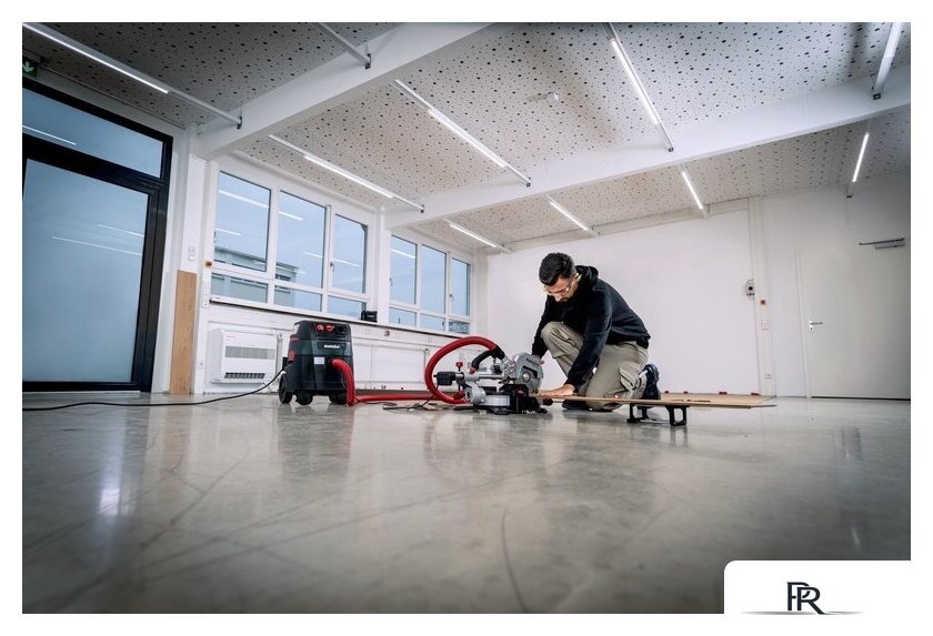 Торцовочная пила Metabo KGS 216 M 613216000 - Изображение №3 — Интернет-магазин ПроЗаказ