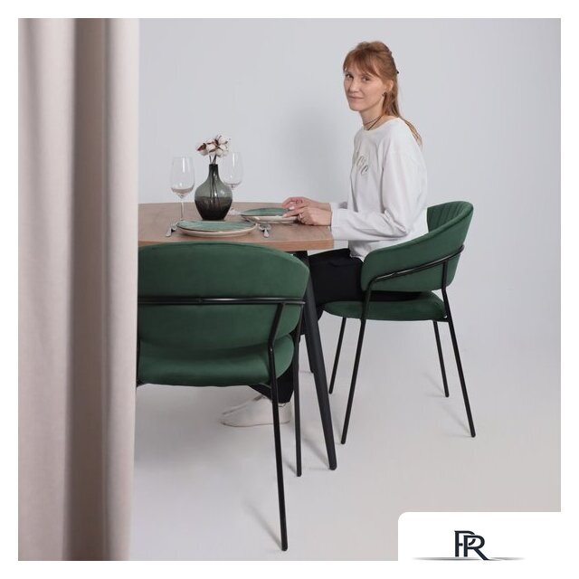 Стул с подлокотниками Алвест AV 433 (изумрудный бархат H-30/черный) - Изображение №2 — Интернет-магазин ПроЗаказ