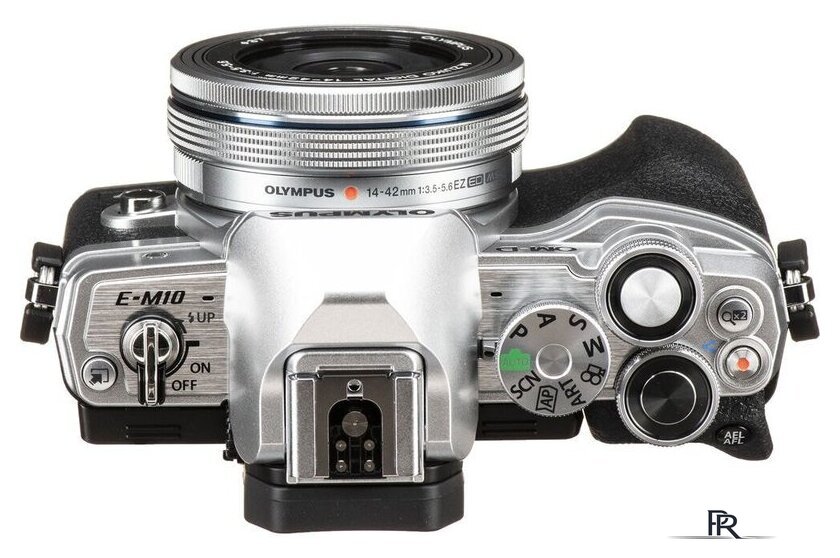 Беззеркальный фотоаппарат Olympus OM-D E-M10 Mark IV Kit 14-42mm (серебристый) - Изображение №11 — Интернет-магазин ПроЗаказ