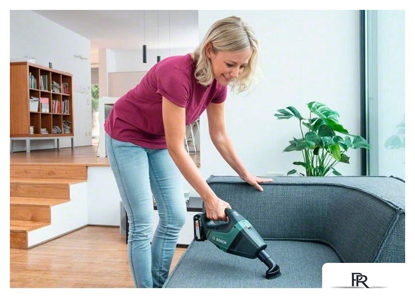 Пылесос Bosch UniversalVac 18 06033B9103 (1 аккумулятор) - Изображение №3 — Интернет-магазин ПроЗаказ