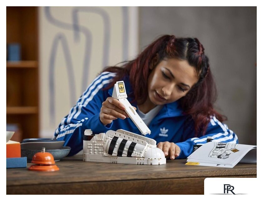 Конструктор LEGO 10282 Кроссовки adidas Originals Superstar - Изображение №22 — Интернет-магазин ПроЗаказ