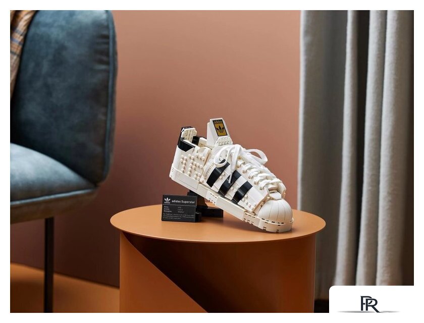 Конструктор LEGO 10282 Кроссовки adidas Originals Superstar - Изображение №11 — Интернет-магазин ПроЗаказ