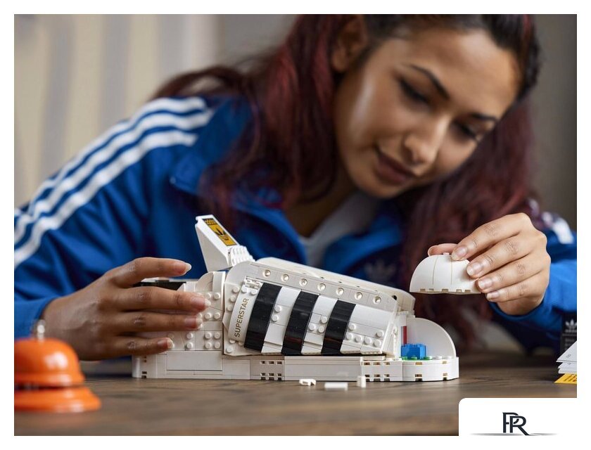 Конструктор LEGO 10282 Кроссовки adidas Originals Superstar - Изображение №23 — Интернет-магазин ПроЗаказ