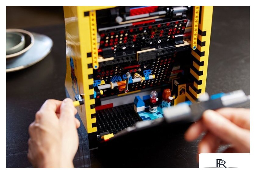 Конструктор LEGO Icons 10323 Игровая аркада PAC-MAN - Изображение №10 — Интернет-магазин ПроЗаказ