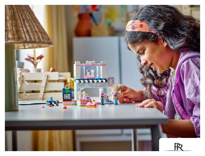 Конструктор LEGO Friends Парикмахерская и магазин аксессуаров 42662 - Изображение №12 — Интернет-магазин ПроЗаказ