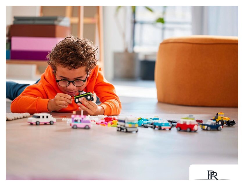 Набор деталей LEGO Classic 11036 Создавай автомобили - Изображение №12 — Интернет-магазин ПроЗаказ