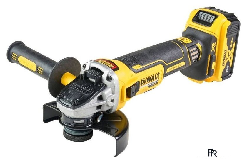  DeWalt DCK422P3 (шуруповерт, винтоверт, перфоратор, болгарка, 3 АКБ, 2 кейка) - Изображение №4 — Интернет-магазин ПроЗаказ