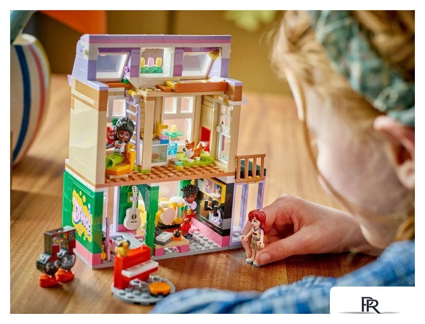 Конструктор LEGO Friends Музыкальный магазин и квартира 42653 - Изображение №10 — Интернет-магазин ПроЗаказ