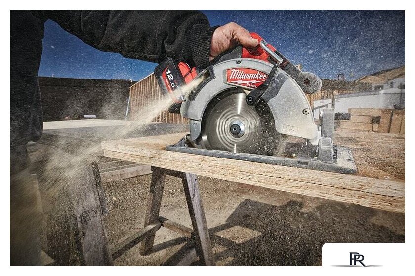 Дисковая (циркулярная) пила Milwaukee Fuel M18 FCS66-0 (без АКБ) - Изображение №18 — Интернет-магазин ПроЗаказ