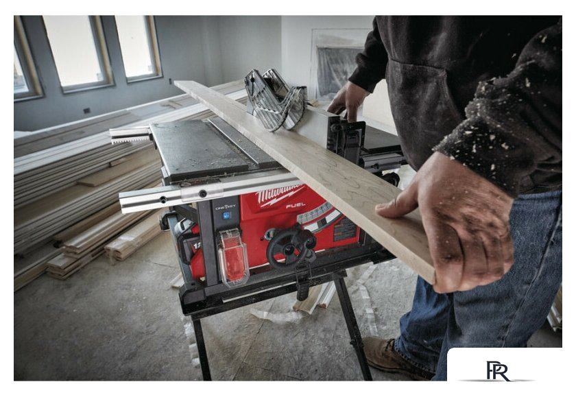 Распиловочный (циркулярный) станок Milwaukee M18 FUEL M18FTS210-0 4933464722 (без АКБ) - Изображение №9 — Интернет-магазин ПроЗаказ