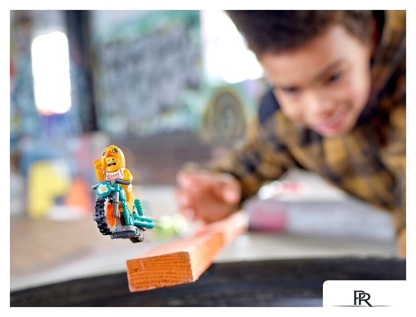 Конструктор LEGO City 60310 Трюковый мотоцикл с цыпленком - Изображение №4 — Интернет-магазин ПроЗаказ