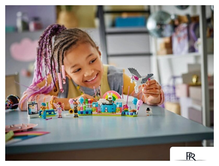 Конструктор LEGO Friends Костюмированная вечеринка с единорогом и феей 42661 - Изображение №9 — Интернет-магазин ПроЗаказ