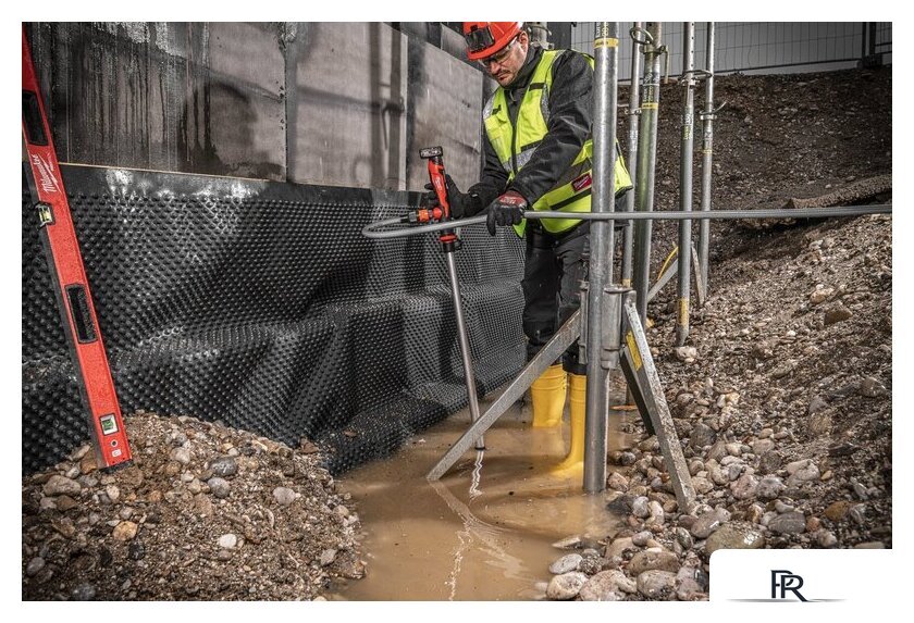 Дренажный насос Milwaukee M12 BSWP-601 4933479640 (с 1-им АКБ) - Изображение №4 — Интернет-магазин ПроЗаказ