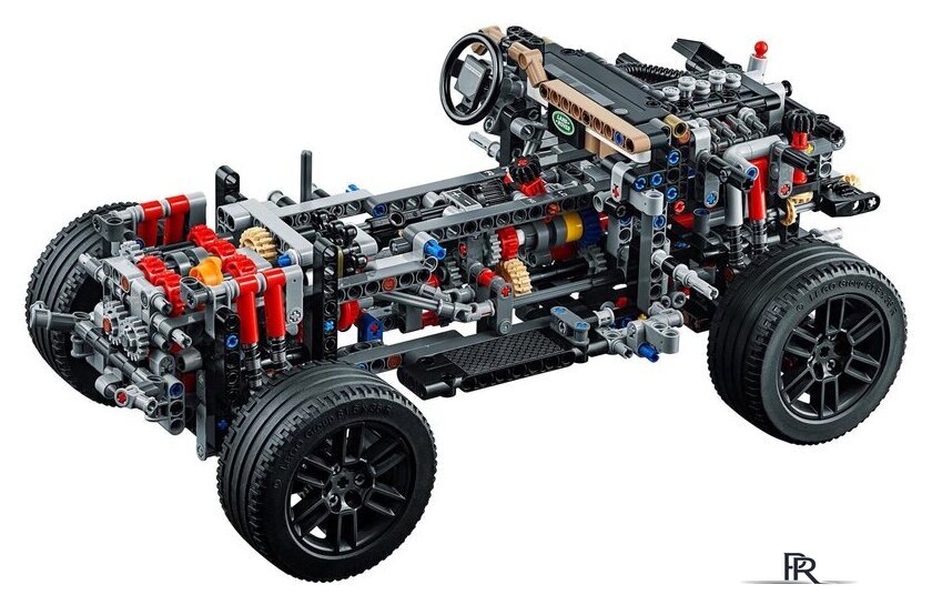 Конструктор LEGO Technic 42110 Land Rover Defender - Изображение №12 — Интернет-магазин ПроЗаказ