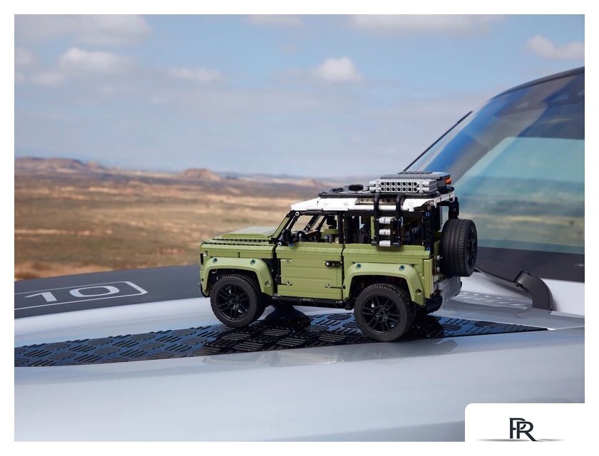Конструктор LEGO Technic 42110 Land Rover Defender - Изображение №16 — Интернет-магазин ПроЗаказ