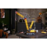 Конструктор LEGO Technic 42146 Гусеничный кран Liebherr LR 13000 - Превью изображения №8 — Интернет-магазин ПроЗаказ