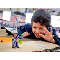 Конструктор LEGO City 60296 Акробатический трюковый мотоцикл - Превью изображения №7 — Интернет-магазин ПроЗаказ