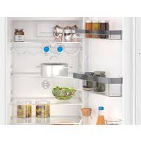 Однокамерный холодильник Bosch Serie 4 KIL82VFE0 - Превью изображения №2 — Интернет-магазин ПроЗаказ