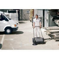 Подметальная машина Karcher KM 70/20 C 1.517-106.0 - Превью изображения №5 — Интернет-магазин ПроЗаказ