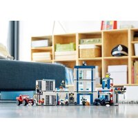 Конструктор LEGO City 60246 Полицейский участок - Превью изображения №11 — Интернет-магазин ПроЗаказ