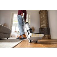 Вертикальный моющий пылесос Karcher KFL 1 1.056-110.0 - Превью изображения №12 — Интернет-магазин ПроЗаказ
