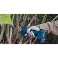 Секатор Bosch Pro Pruner Professional 06019K1020 (без АКБ) - Превью изображения №3 — Интернет-магазин ПроЗаказ