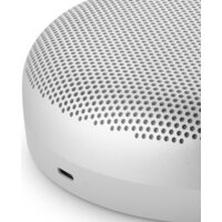 Беспроводная колонка Bang & Olufsen Beosound A1 2nd Gen (серый туман) - Превью изображения №8 — Интернет-магазин ПроЗаказ